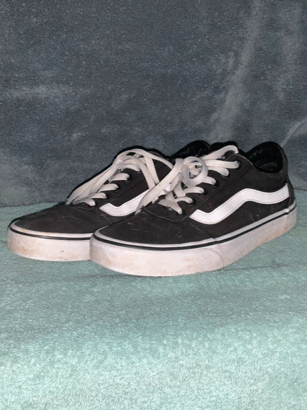 Women's Vans Old Skool Low Top Sneakers